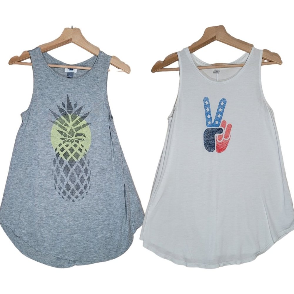 Lot of 2 Old Navy Graphic Loose Fit Tank Tops Women's XS & S